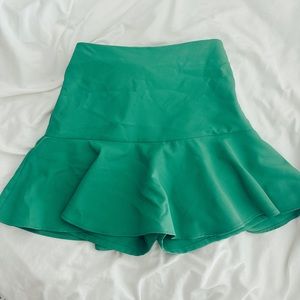 Green zara skirt size xs